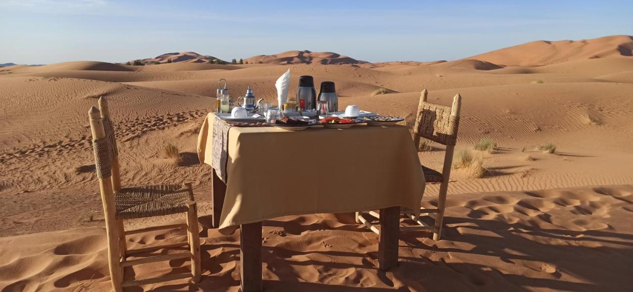 Sahara Dunes Luxury Camp Мерзуга Экстерьер фото