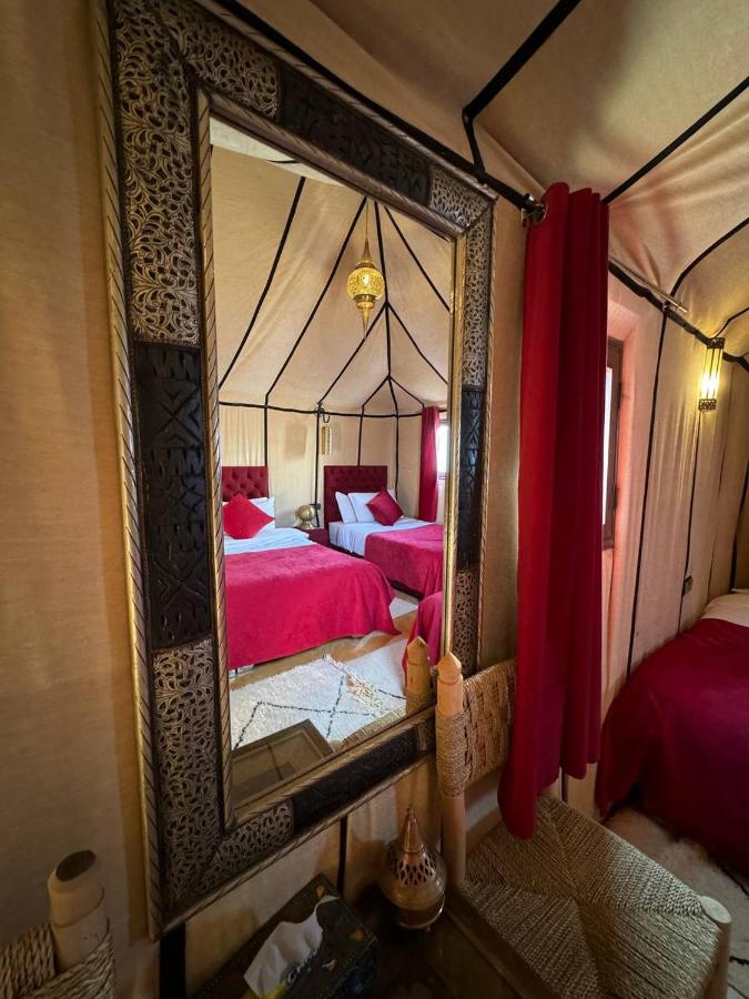 Sahara Dunes Luxury Camp Мерзуга Экстерьер фото