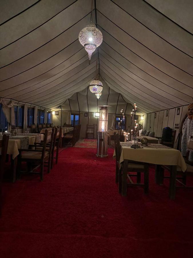 Sahara Dunes Luxury Camp Мерзуга Экстерьер фото