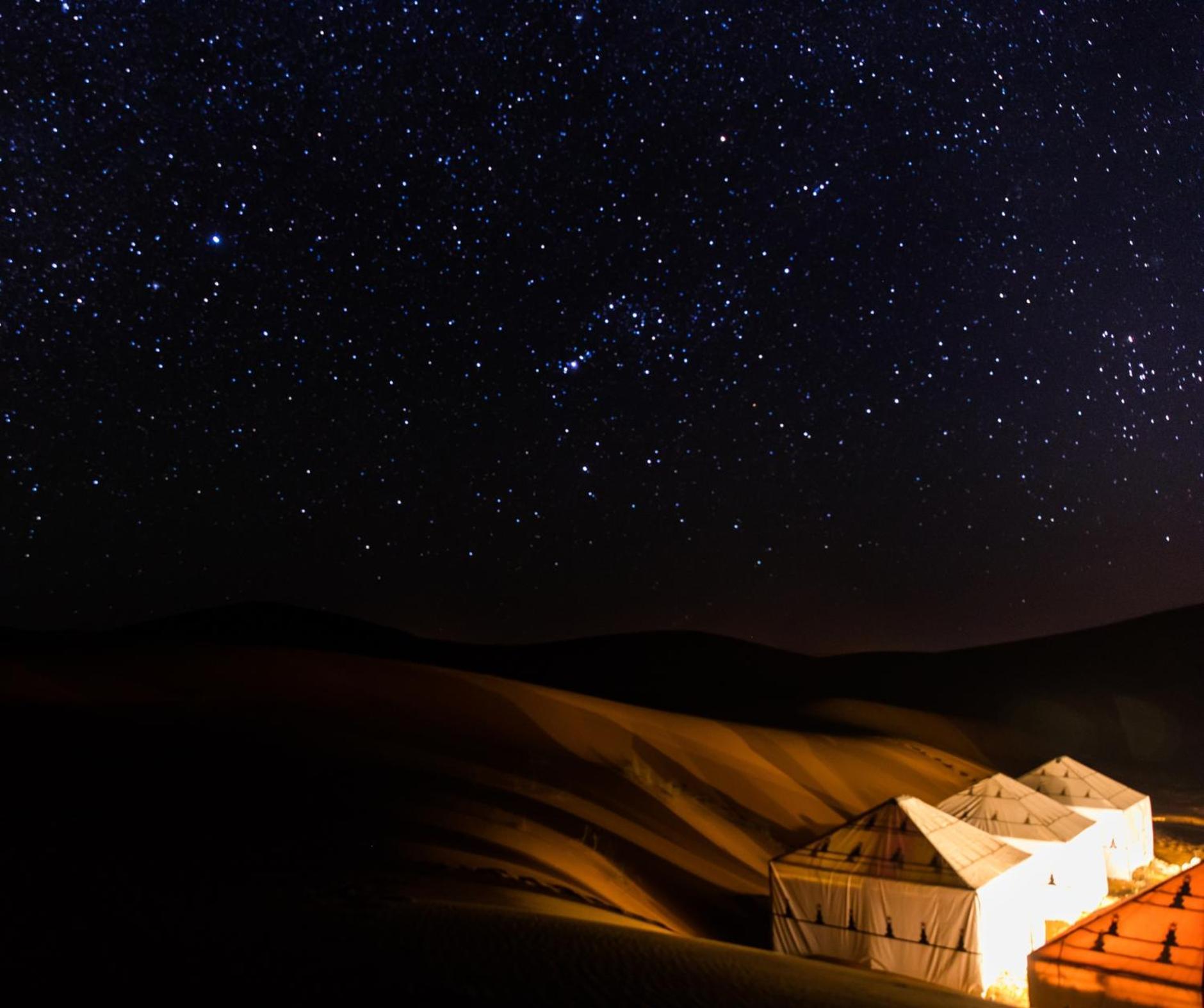 Sahara Dunes Luxury Camp Мерзуга Экстерьер фото