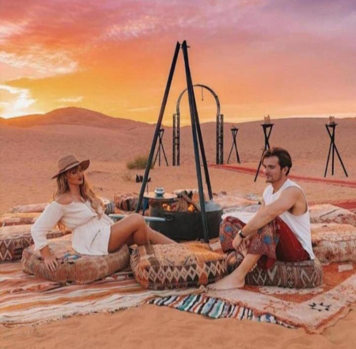 Sahara Dunes Luxury Camp Мерзуга Экстерьер фото
